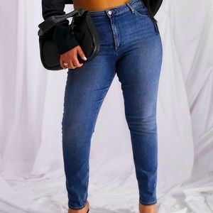 ASOS DESIGN Curve High Rise Ridley 'skinny' Fit Jeans -  Authentic Mid-Wash